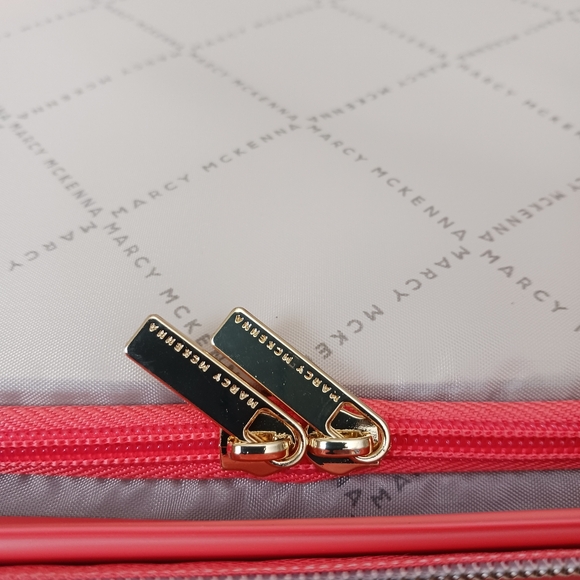 Marcy McKenna 2- in 1 Essential St.Tropez design beauty, makeup case - Picture 16 of 16